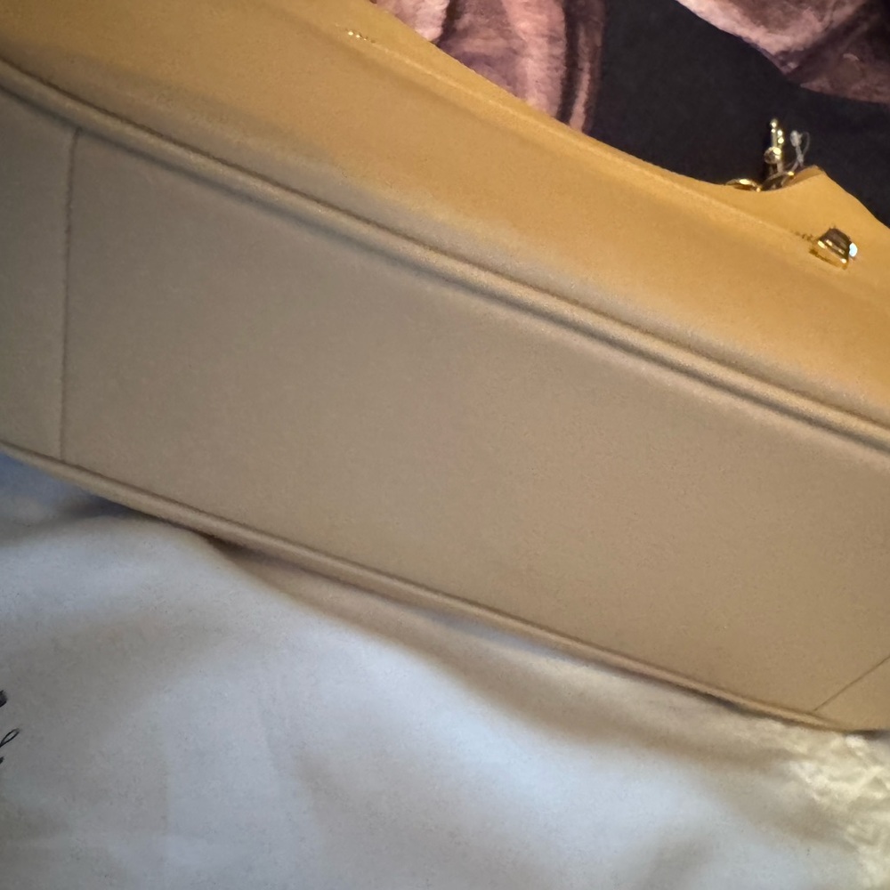 Coach Tan Leather Shoulder Bag with Ruffled Detail - Picture 5 of 11